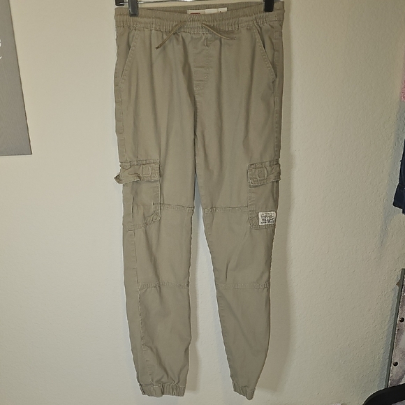 Levi's Kids Khaki Joggers - Picture 1 of 2